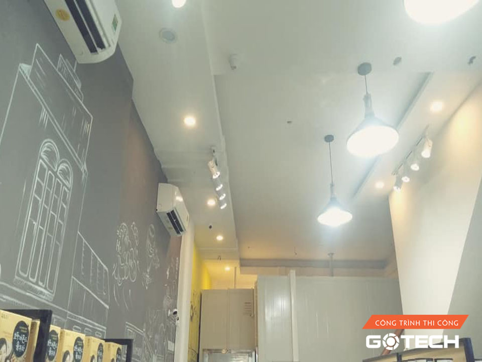 hinh-anh-thi-cong-va-lap-dat-camera-tai-65-dong-da-3