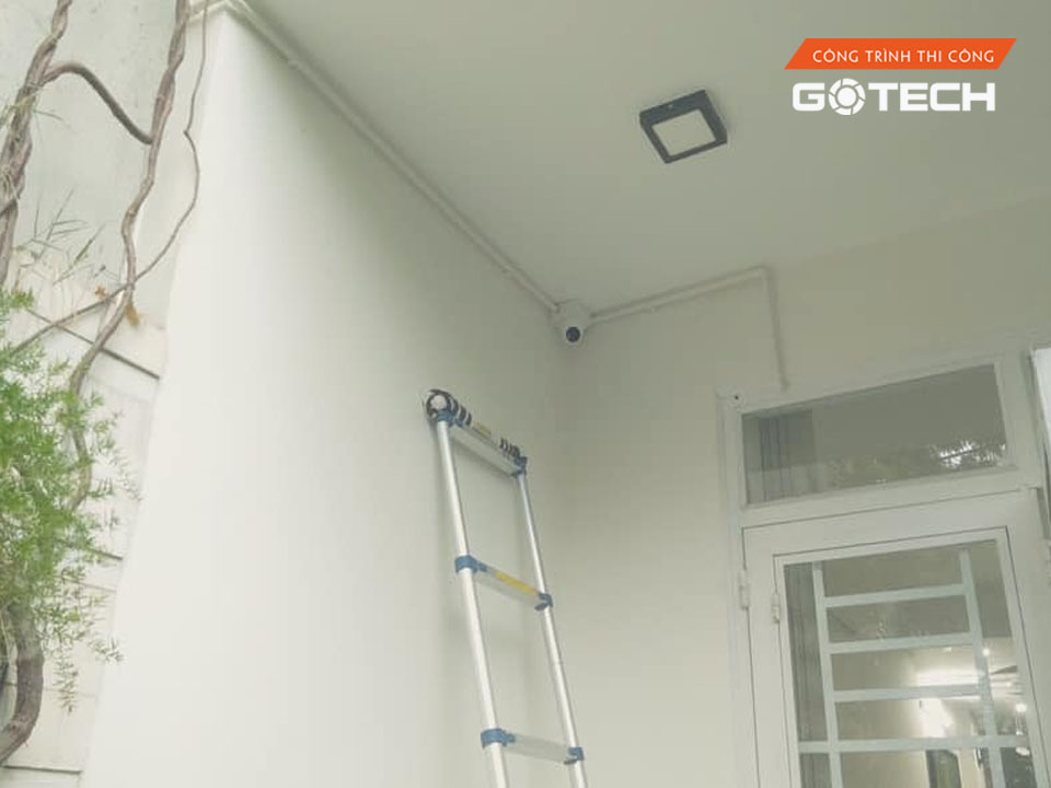 hinh-anh-lap-dat-camera-an-ninh-tai-26-ho-tung-mau-lien-chieu