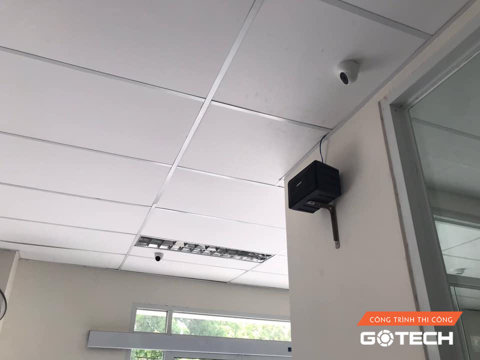 hinh-anh-thi-cong-camera-an-ninh-tai-ga-da-nang-2