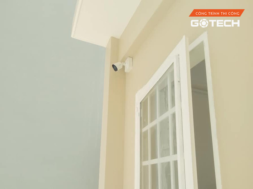 hinh-anh-thi-cong-camera-quan-sat-tai-212-ly-tu-trong-1