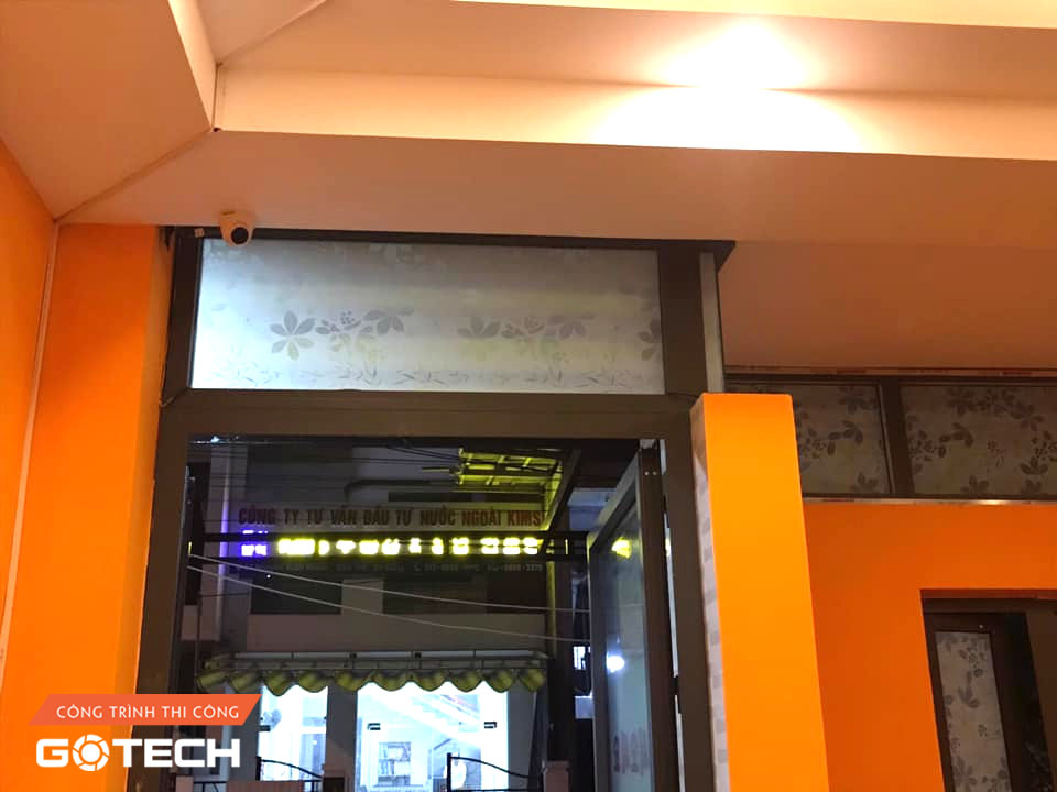 hinh-anh-thi-cong-va-lap-dat-camera-tai-50-nguyen-xuan-khoat-2