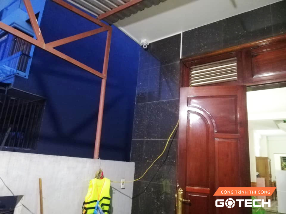 hinh-anh-thi-cong-va-lap-dat-camera-tai-son-tra-da-nang