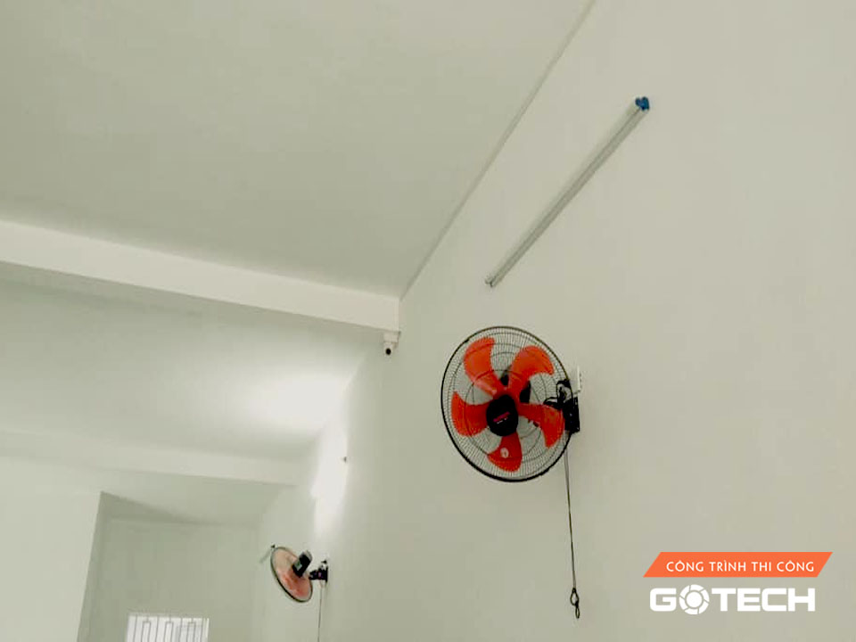 hinh-anh-tu-van-va-thi-cong-camera-tai-cong-ty-window-media-4