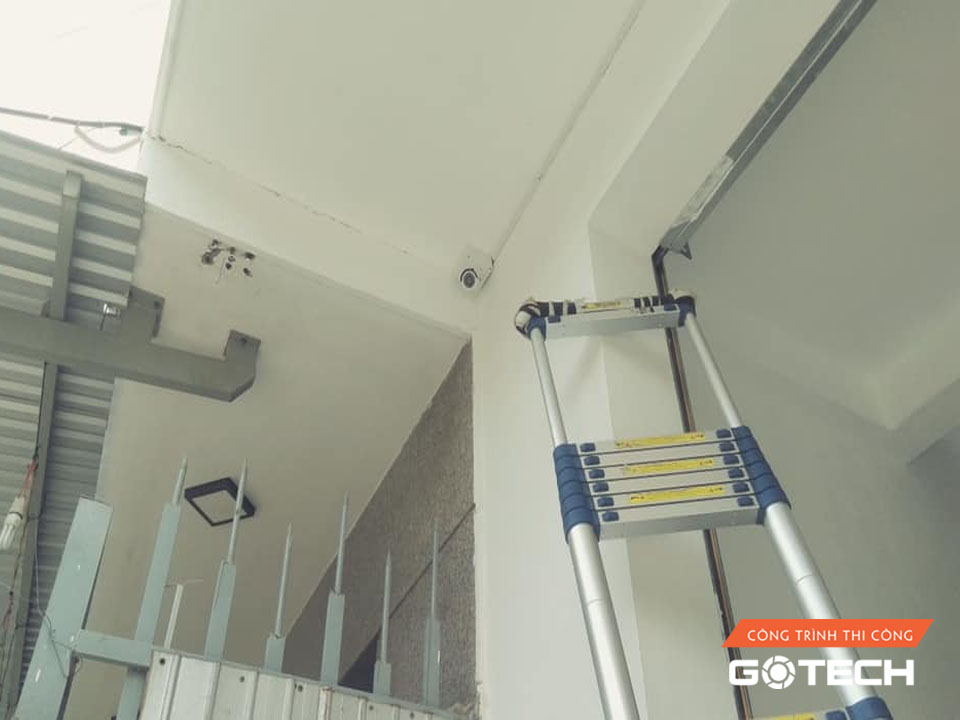 hinh-anh-tu-van-va-thi-cong-camera-tai-cong-ty-window-media-5