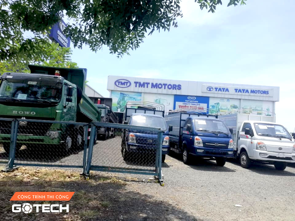 hinh-anh-thi-cong-camera-tai-qua-giang-hoa-vang