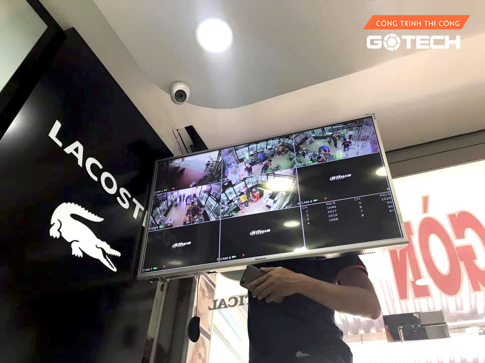 hinh-anh-thi-cong-camera-quan-sat-tai-hoi-an