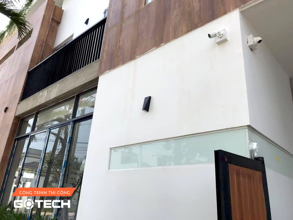 hinh-anh-thi-cong-lap-dat-camera-tai-76-nguyen-my-2