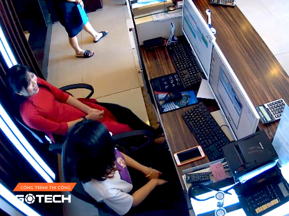 hinh-anh-lap-dat-camera-an-ninh-tai-noah-spa-1