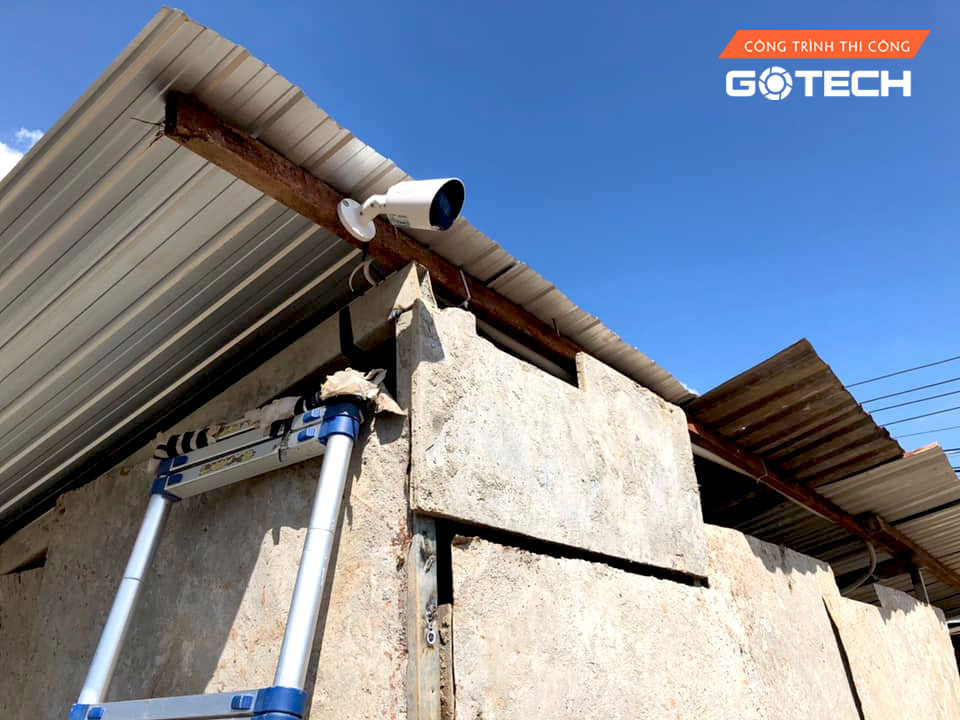 hinh-anh-thi-cong-tai-cong-truong-hoa-lien-2