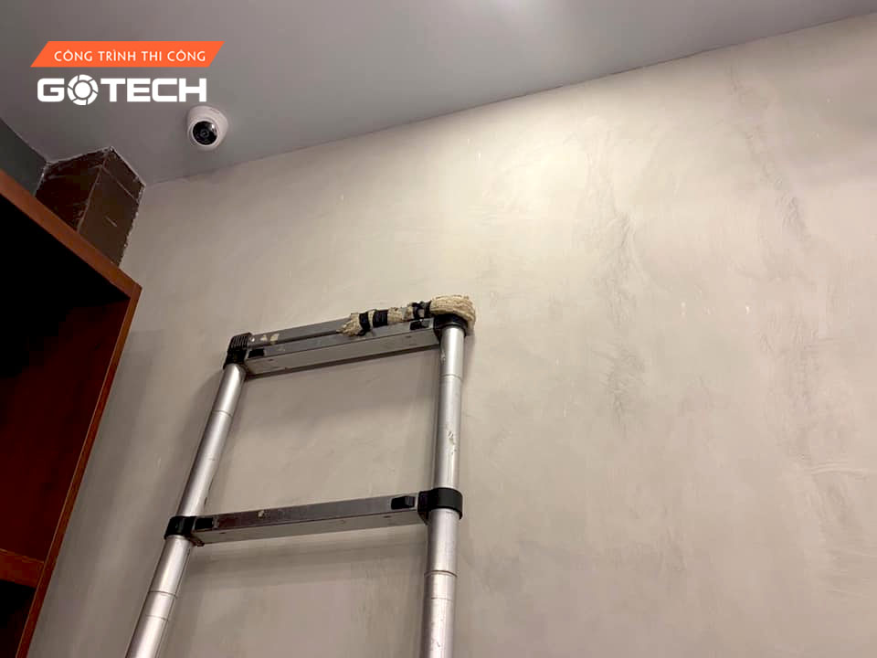 hinh-anh-thi-cong-camera-quan-sat-tai-kalli-coffee-1