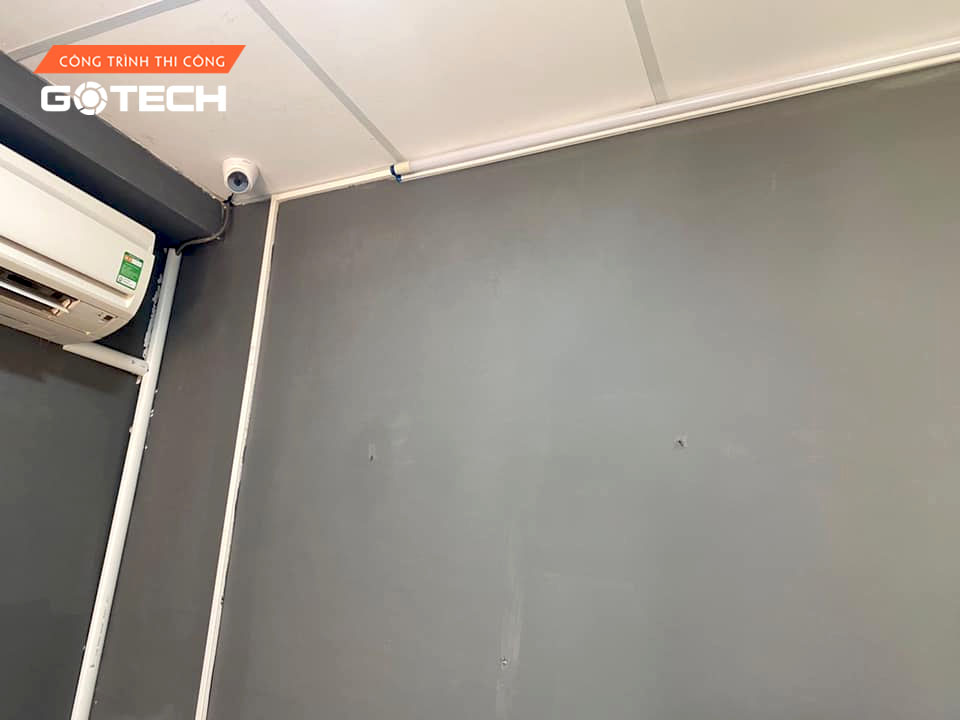 hinh-anh-thi-cong-camera-quan-sat-tai-kalli-coffee-2