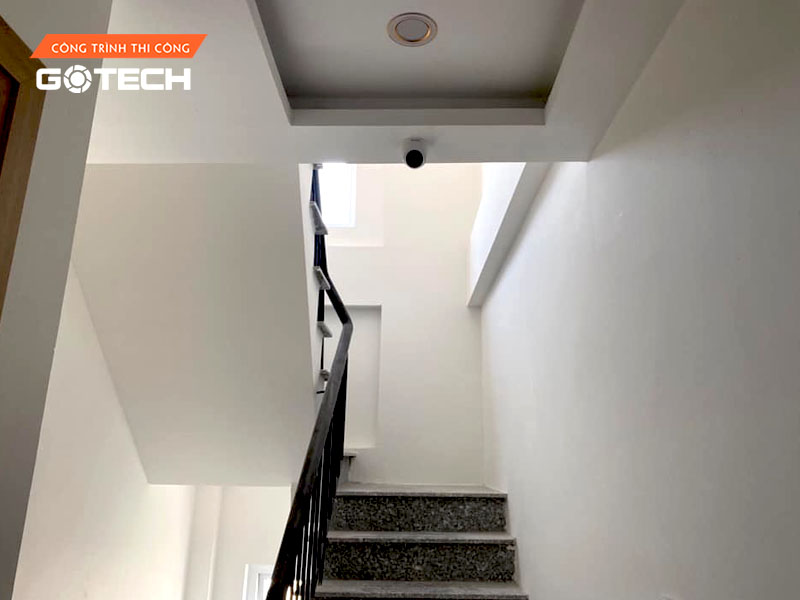 hinh-anh-thi-cong-camera-tai-lees-hotel-apartment-6