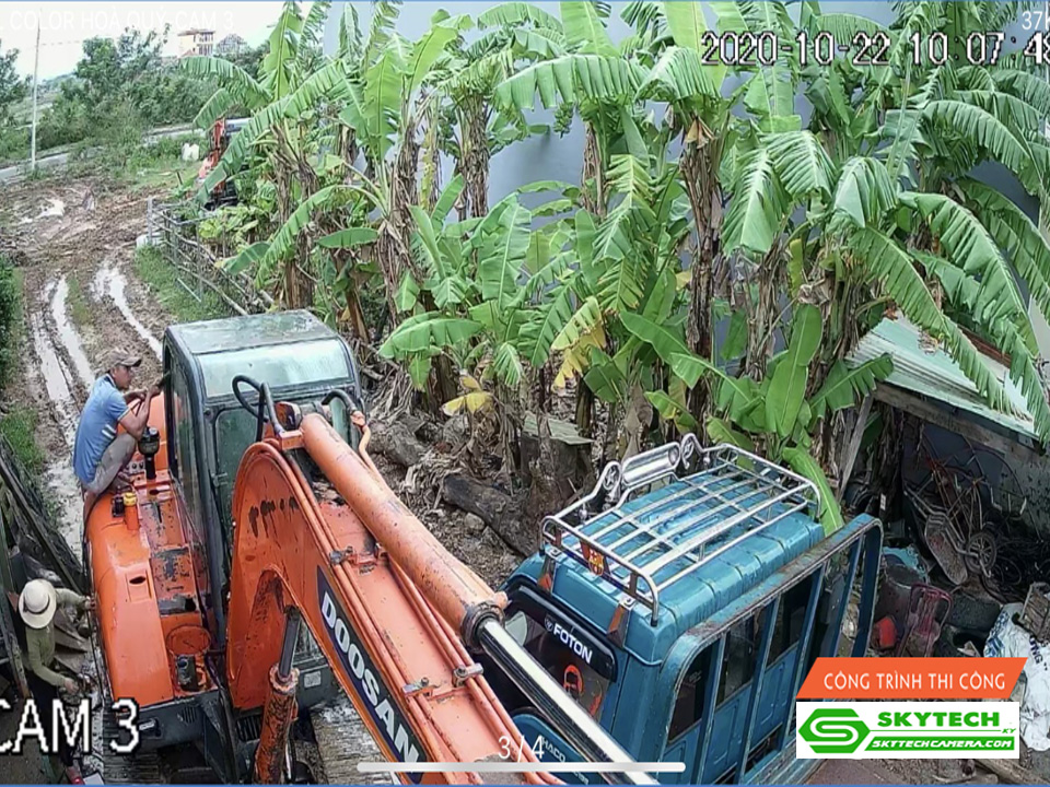 camera-giam-sat-co-so-xe-muc-xe-cau-tai-hoa-quy-da-nang-3