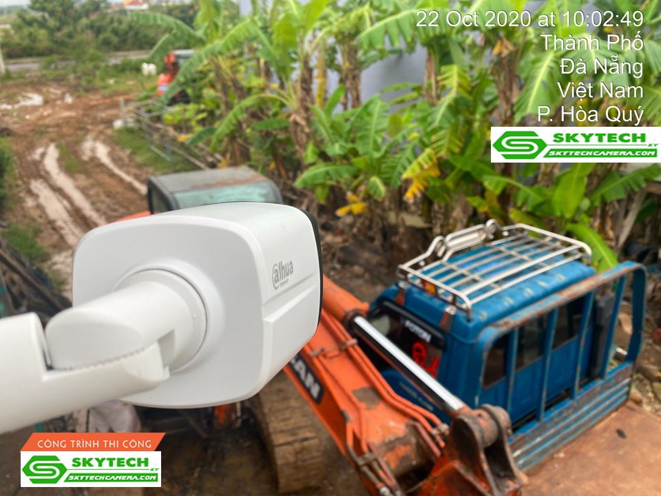 camera-giam-sat-co-so-xe-muc-xe-cau-tai-hoa-quy-da-nang-6