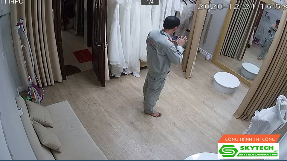 lap-camera-ip-wifi-quan-sat-ho-gia-dinh-shop-nho-2