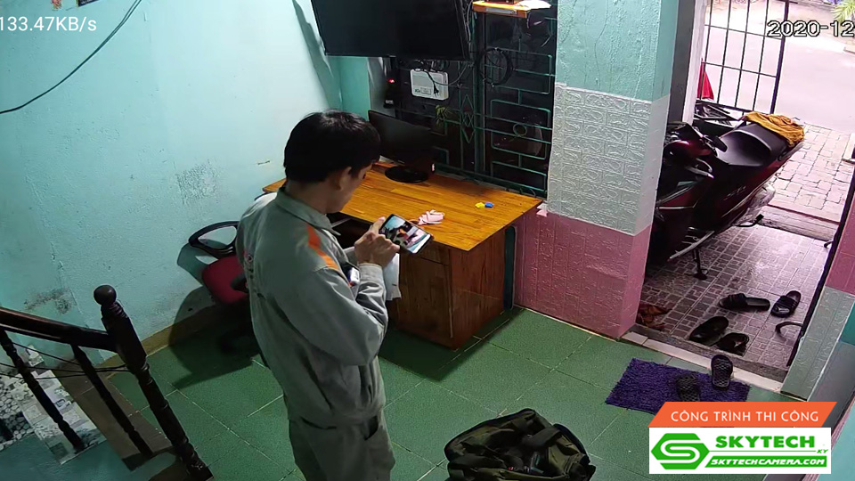 lap-camera-ip-wifi-quan-sat-ho-gia-dinh-shop-nho-4