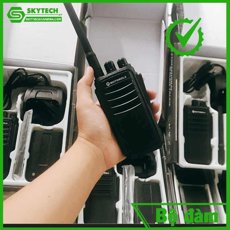 bo-dam-motorola-CP-1300plus-fullbox