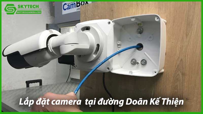 lap-dat-camera-chong-trom-tai-duong-doan-ke-thien-1