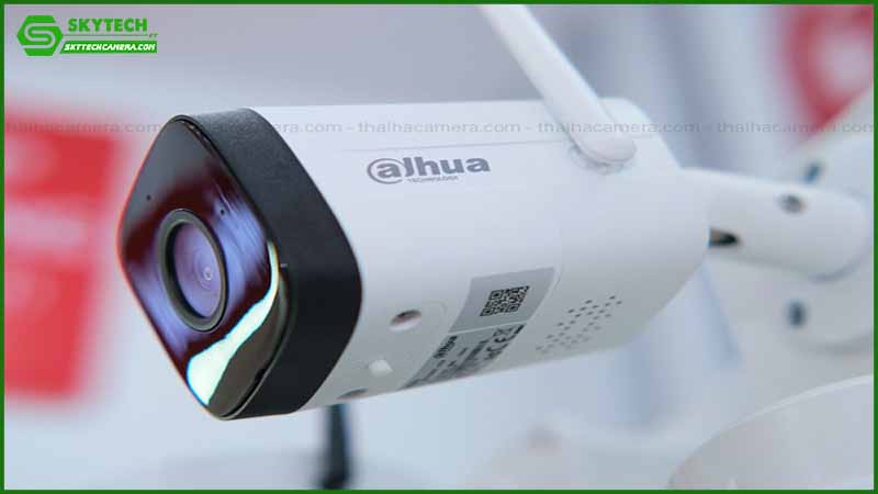 co-nen-dung-bo-chia-mang-poe-cho-camera-dahua-ip-1