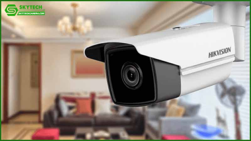 nen-dat-camera-hikvision-trong-nha-huong-ve-cua-chinh-khong-1
